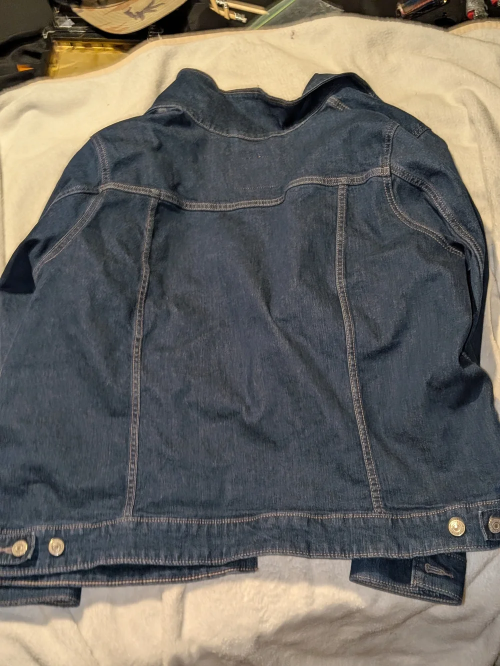 Levi's Blue Denim Jacket with Red Tab - Picture 3 of 4